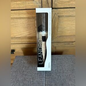 NWT Leandro Babyliss Boar Round Brush
